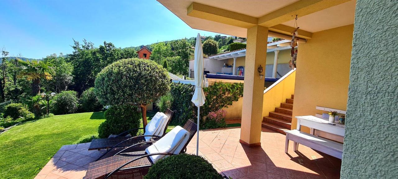 Apartments Villa Krasa 로브란 외부 사진